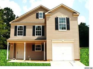5938 Fazenda Dr, Charlotte, NC 28214