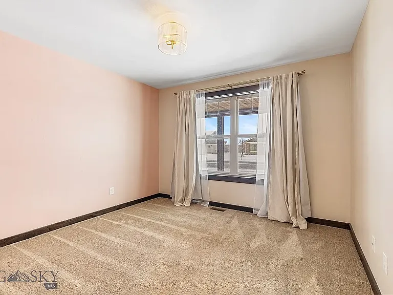 1611 Drummond Blvd — Photo 15
