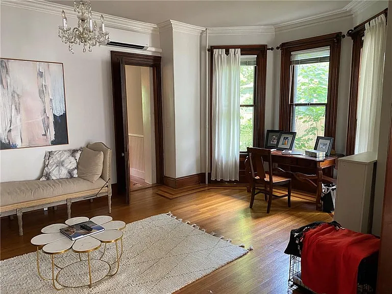 12 Clarke St — Photo 10