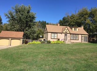 832 W 30th St S, Independence, MO 64055
