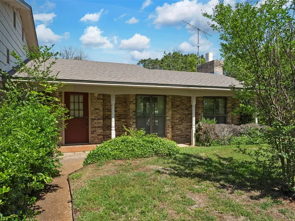 931 Eagle Canyon Dr, China Spring, TX 76633