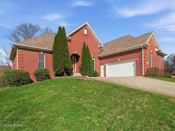 309 Twin Pines Ln, Frankfort, KY 40601