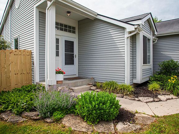 4th image of 5265 Goldfield Dr