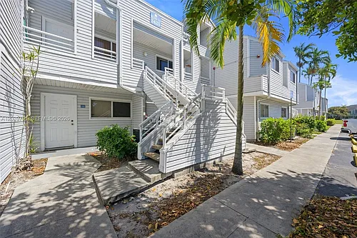 3449 NW 44th St #108 Photo 1 3449 NW 44th St #108 Photo 1