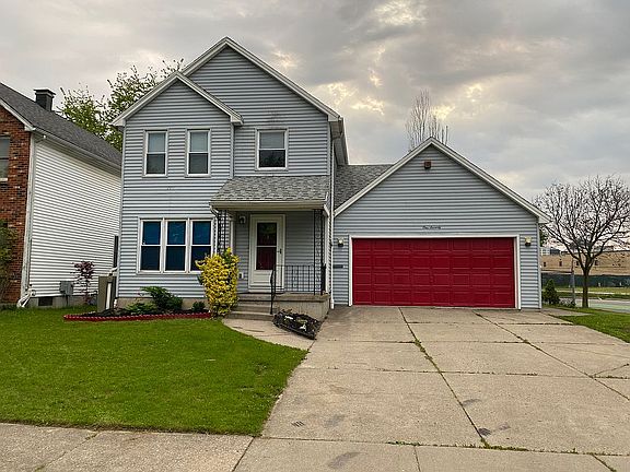 2nd image of 170 Pine St