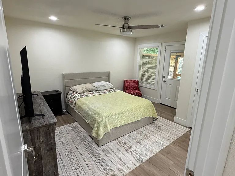 114 Ricky Rd — Photo 4