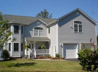 19 Hill St, Budd Lake, NJ 07828
