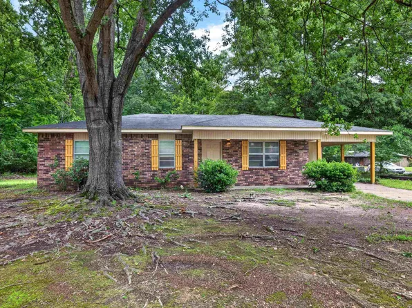 210 Druid Hills Rd, Arkadelphia, AR 71923