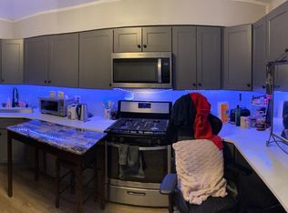 917 S Bishop St #2, Chicago, IL 60607