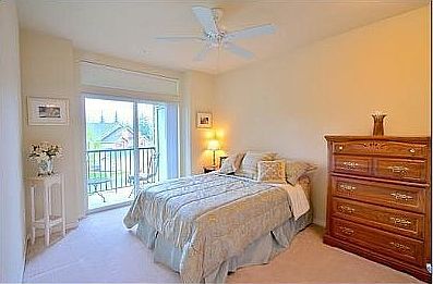 5th image of 4333 Issaquah Pine Lk SE Unit 1306