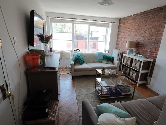 Rented by Bien Realty Ltd | media 17