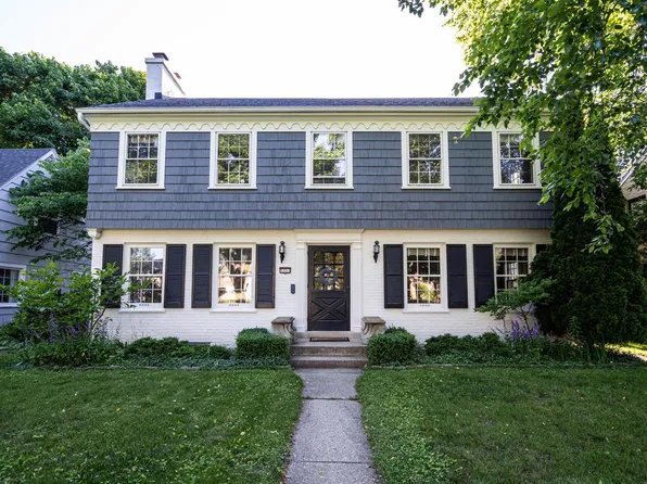 5353 North Santa Monica BOULEVARD, Whitefish Bay, WI 53217