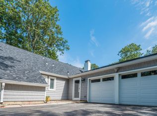 12 Buckingham Dr, Jackson, NJ