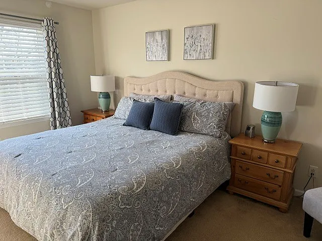 Master Bedroom4