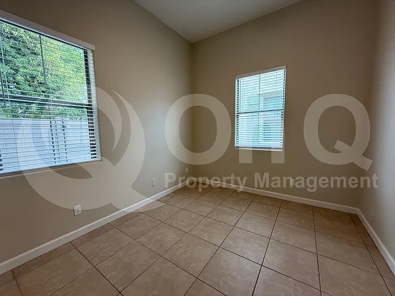8440 W Lewis Ave — Photo 4