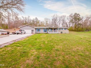 128 Crowe Rd, Harriman, TN 37748