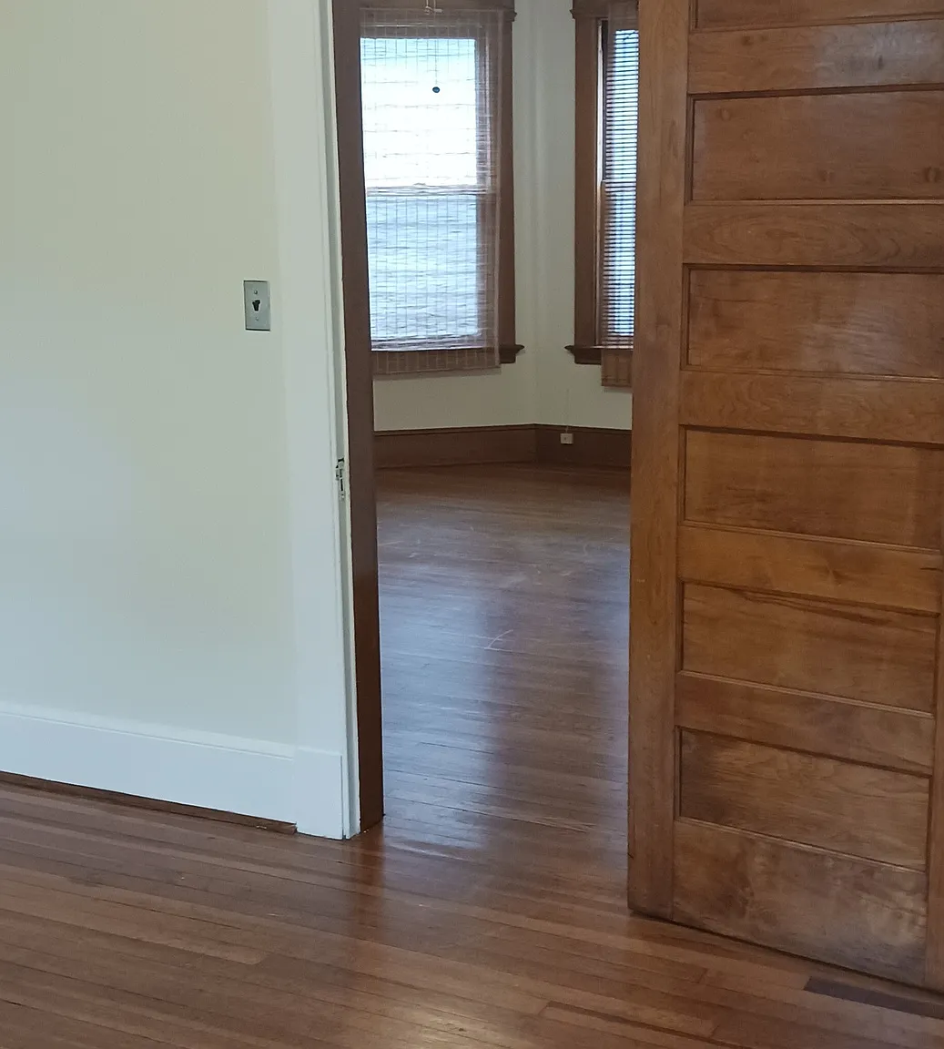 2 bed, 1.0 bath, 860 sqft, $2,000 — Photo 3
