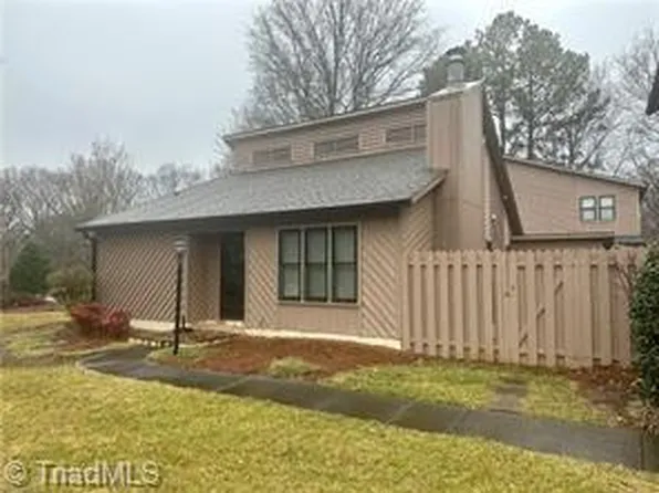 1948 Stonewood Dr, Winston Salem, NC 27103
