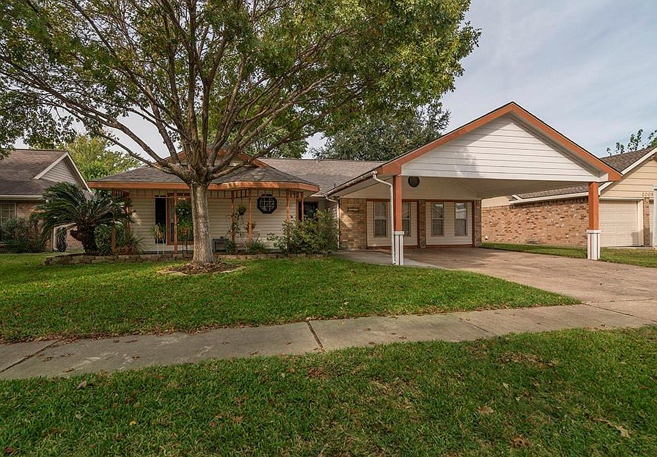 1st image of 2013 Wildwood Dr