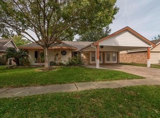 2013 Wildwood Dr, Deer Park, TX 77536