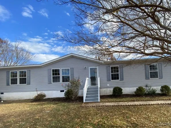 367 Porpoise Cove Ln, Deltaville, VA 23043