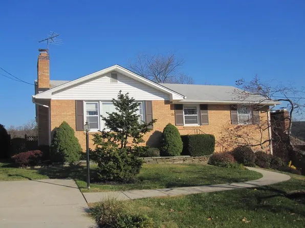 9221 Davidson St, College Park, MD 20740