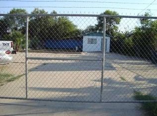117 E Bustamante St, Laredo, TX 78041