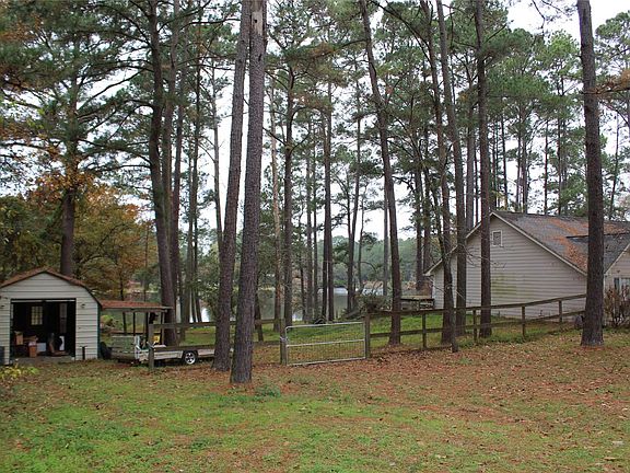 4th image of 29181 E Lake Dr