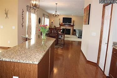 5th image of 3845 Swinton Cir