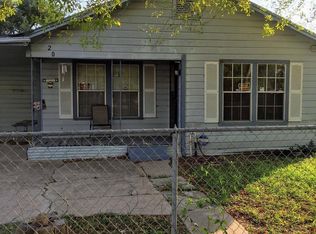 20 Juarez St, Brownsville, TX 78520