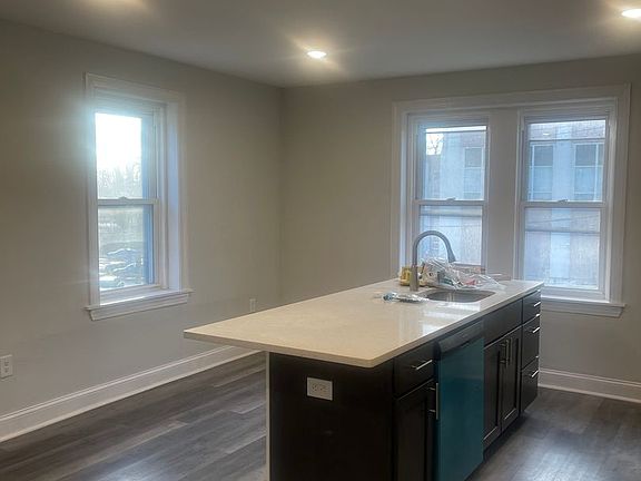 5th image of 4107 Chester Ave APT 2J