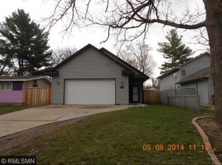 943 7th St SE, Forest Lake, MN 55025