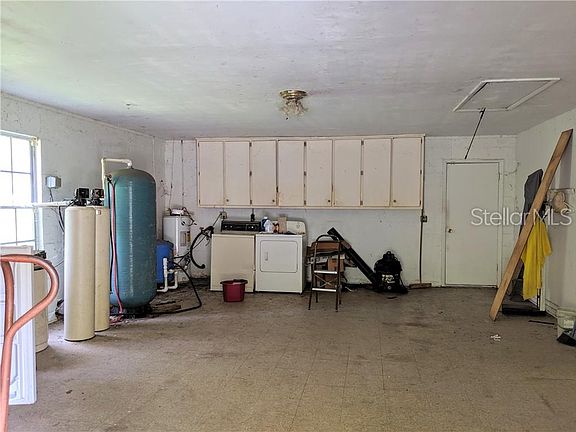 5th image of 18243 Livingston Ave