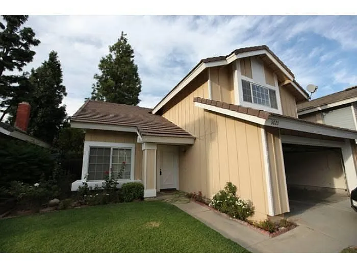 9020 Avalon St photo 1