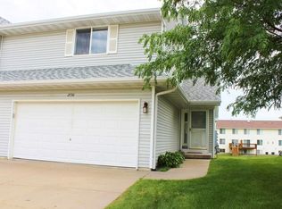 2730 Ridgeview Way, Marion, IA 52302