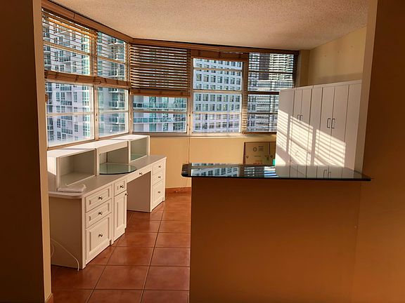 5th image of 999 Brickell Bay Dr APT 1708