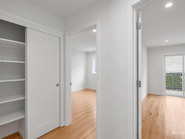 2714 Noriega St — Photo 31