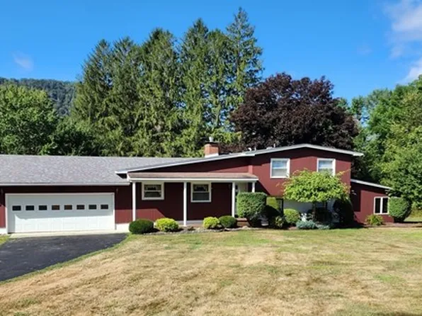 82 Thornapple Rd, Emporium, PA 15834