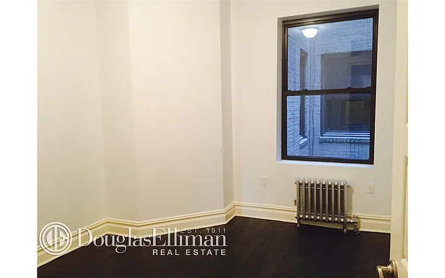 Rented by Douglas Elliman | media 17