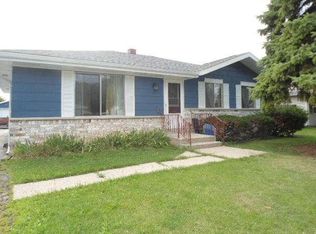 6902 Brian Dr, Racine, WI 53402