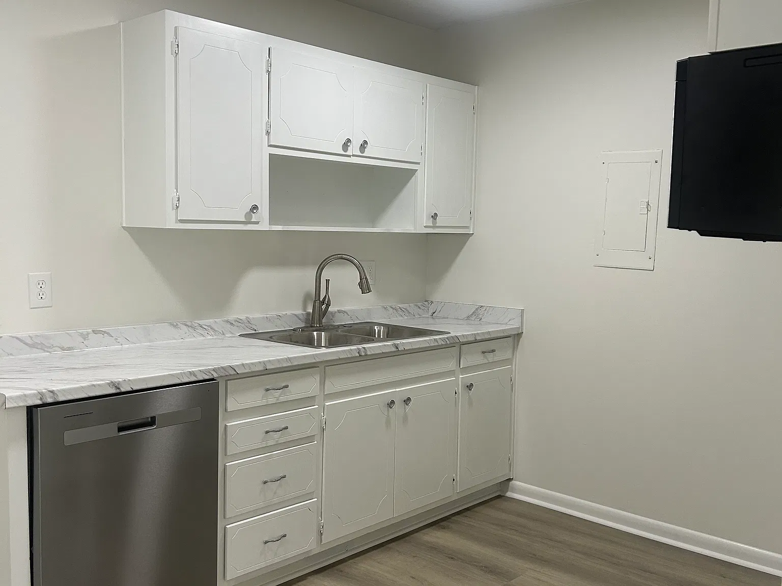 1 bed, 625 sqft, $995 — Photo 3