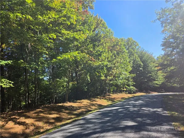 29 Elk Ridge Road, Ferguson, NC 28624