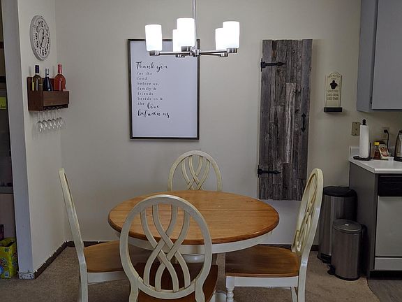 4th image of 120 Berkley Rd APT 2