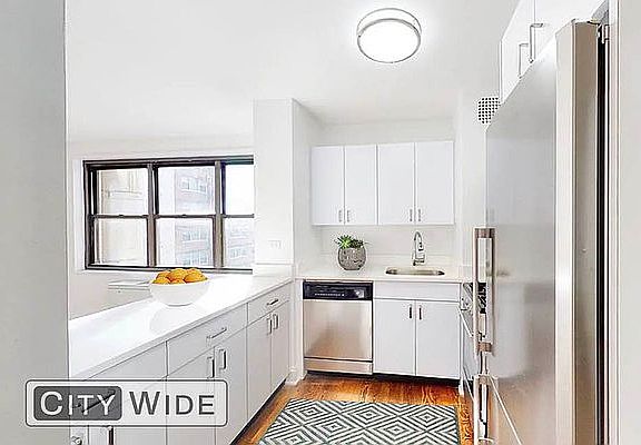 3rd image of 96 5th Ave APT 15D