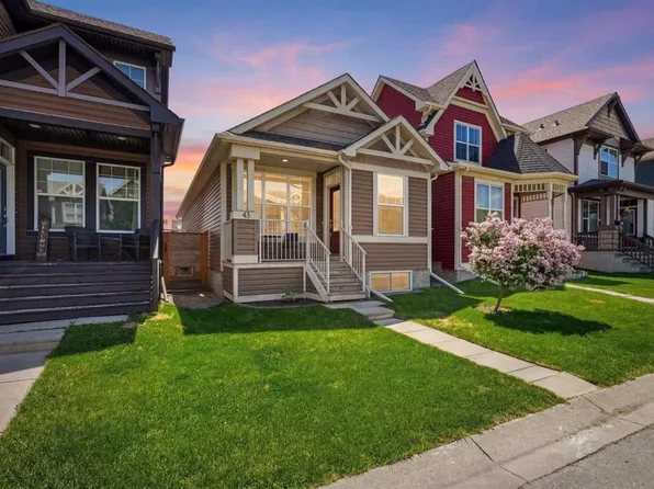 43 N Auburn Bay Cres SE, Calgary, AB T3M 0K4