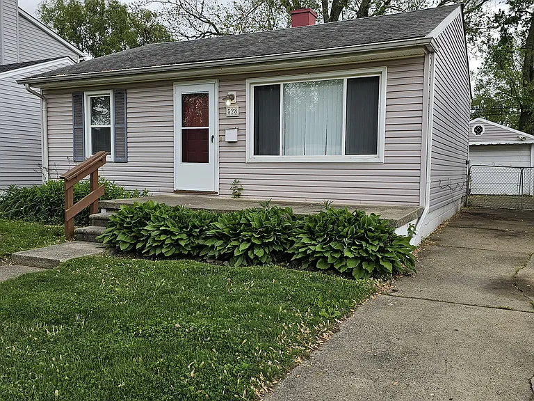 528 E Dallas Ave — Photo 26