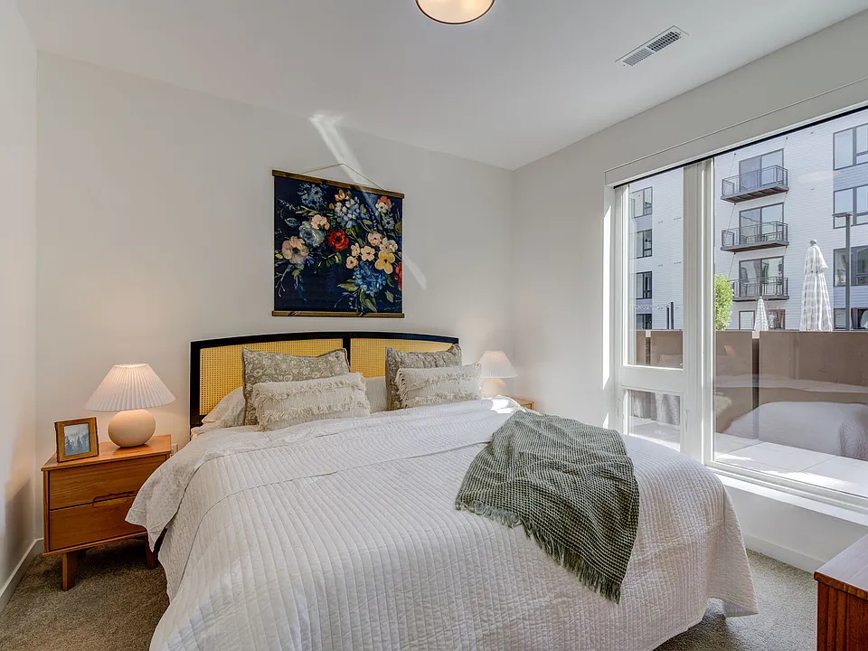 The James apartments community photo