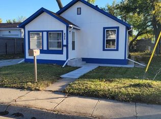 405 E Phoenix Ave, Grand Island, NE 68801