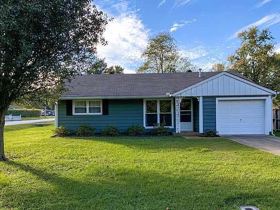 2nd image of 1308 Chickering Dr