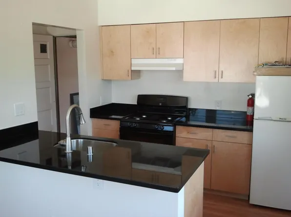 86 Fairmount Ave, Oakland, CA 94611